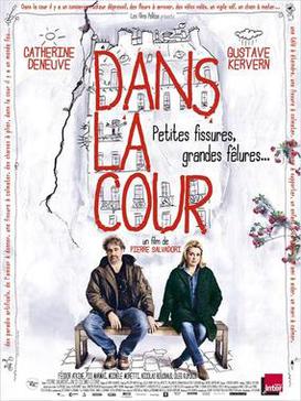 <i>In the Courtyard</i> 2014 French film