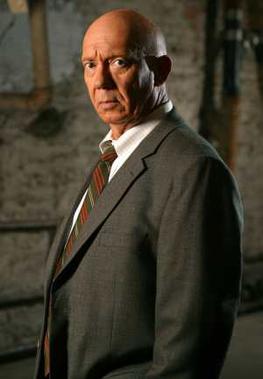 <span class="mw-page-title-main">Donald Cragen</span> Fictional character on Law & Order franchise