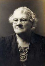 File:Alice Mackenzie.jpg