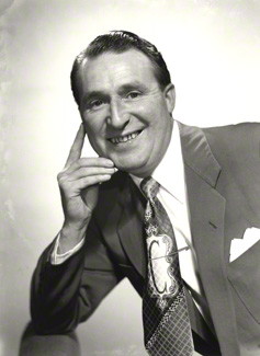 <span class="mw-page-title-main">Charlie Chester</span> English comedian and radio presenter (1914–1997)