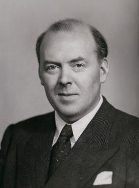 <span class="mw-page-title-main">Lawrence Robson</span> English accountant (1904–1982)