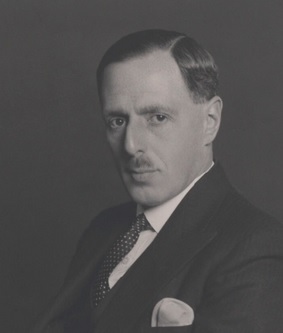 <span class="mw-page-title-main">Louis Gluckstein</span> British lawyer and politician (1897–1979)