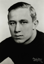 <span class="mw-page-title-main">Jay Berwanger</span> American football player and referee (1914–2002)