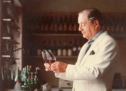 <span class="mw-page-title-main">Fernando Nicolau de Almeida</span> Portuguese winemaker (1913–1998)