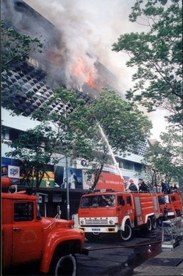 <span class="mw-page-title-main">2002 Ho Chi Minh City ITC fire</span> Fatal fire in Vietnam