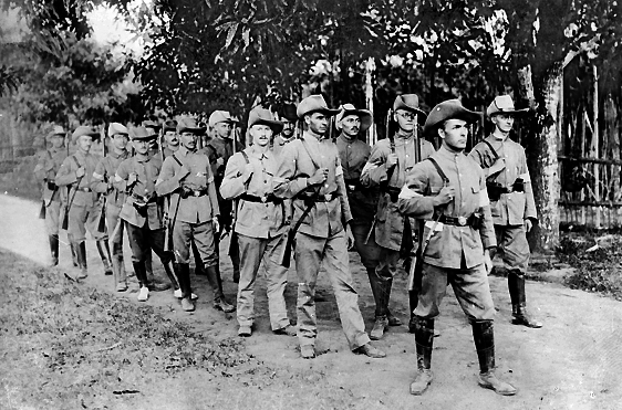 File:Platoon of German Reservists in German New Guinea, 1914.jpg