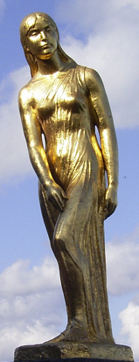 Statue of Tatsuko