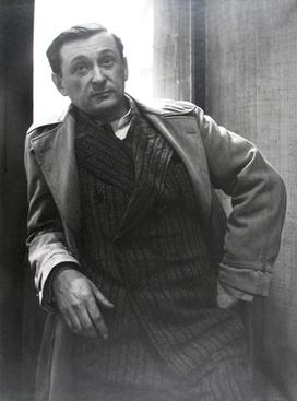 Jacques Lipchitz, 1935, photograph Rogi André (Rozsa Klein).jpg