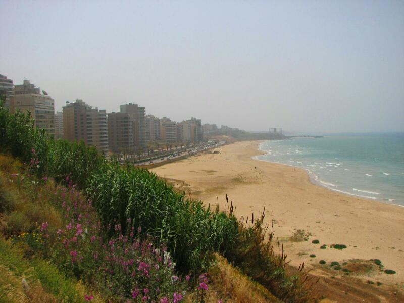 Ливан вода. Lebanese Flag Beach Ramlet el Baida.