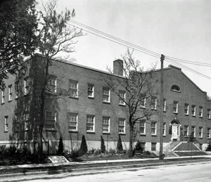 <span class="mw-page-title-main">Phyllis Wheatley Settlement House</span> 20th-century settlement house in Minneapolis, Minnesota