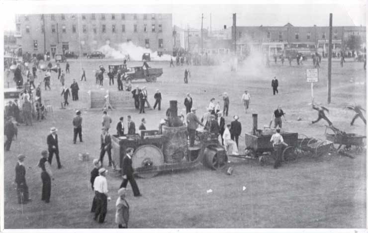 File:Rioters and police during the Regina Riot.jpg