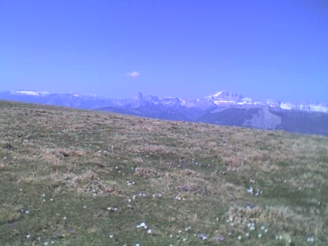 File:Vercors and Mont-Aiguille from summit of Sénépy mountain - JNE - April 2007.jpg