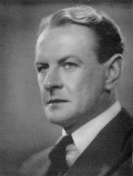 <span class="mw-page-title-main">James Raglan</span> British actor (1901–1961)