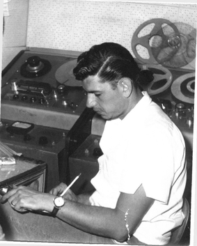 <span class="mw-page-title-main">Larry Levine</span> American recording engineer (1928–2008)