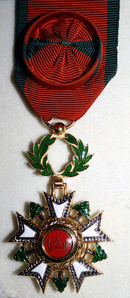 File:Medal-Officer-Order of the Cedar.jpg