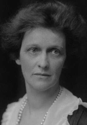 File:1921 Nancy Astor.jpg