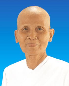 <span class="mw-page-title-main">Chandra Khonnokyoong</span> Thai nun and co-founder of Wat Phra Dhammakaya, a Thai Buddhist temple