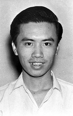 File:Lim Chin Siong 1950s.jpg