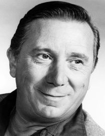 Bruce Kirby (actor) - Wikipedia