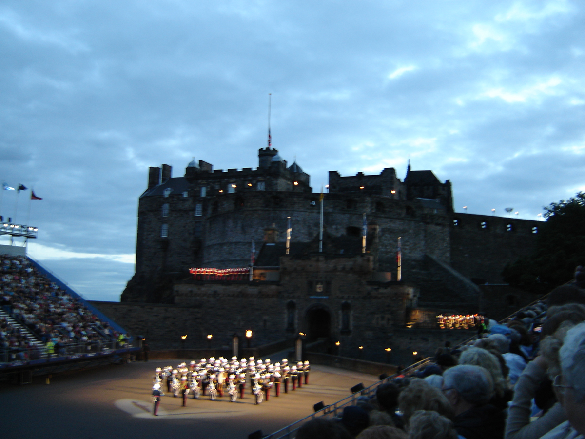 Various Artists - Edinburgh Military Tattoo 2007 [DVD]: Amazon.co.uk: DVD &  Blu-ray