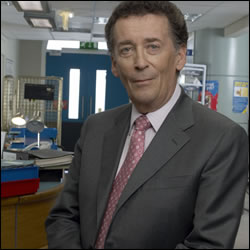 <span class="mw-page-title-main">Mark Williams (Holby City)</span> Fictional character