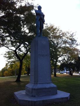 Statue des Grafen Casimir Pulaski (von Kiselewski).jpg