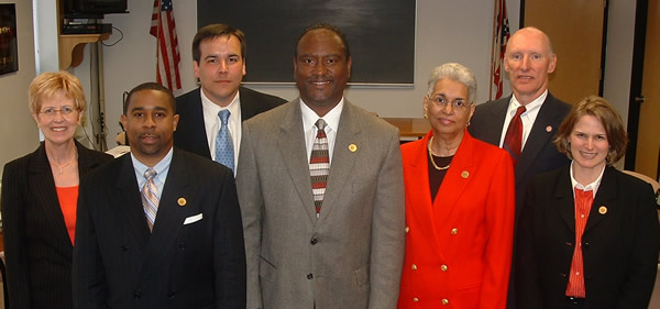 File:Columbus City Schools board of education (December 2006).jpg