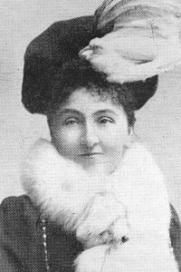 Louie Henri singer and actress