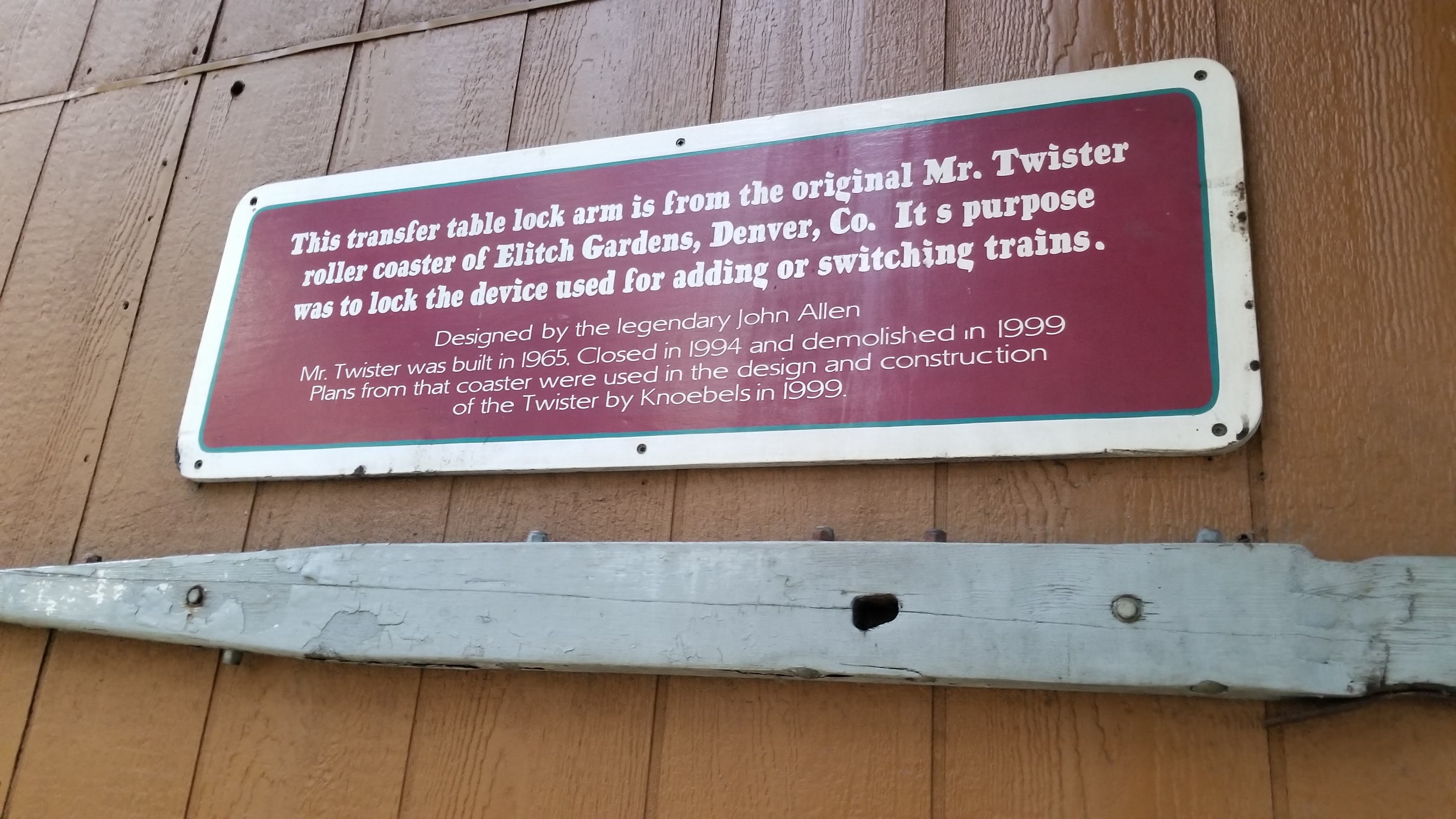 File:Knoebels Twister Mister Twister relic.jpg - Wikipedia
