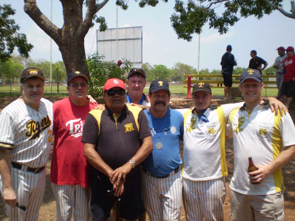 File:Nightcliff Life Members.jpg