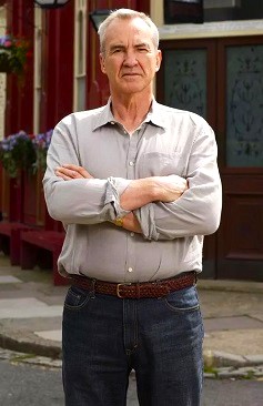 <span class="mw-page-title-main">Archie Mitchell</span> UK soap opera character, created 2008