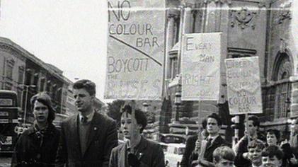 File:Student march in support of the Bristol Bus boycott.jpg