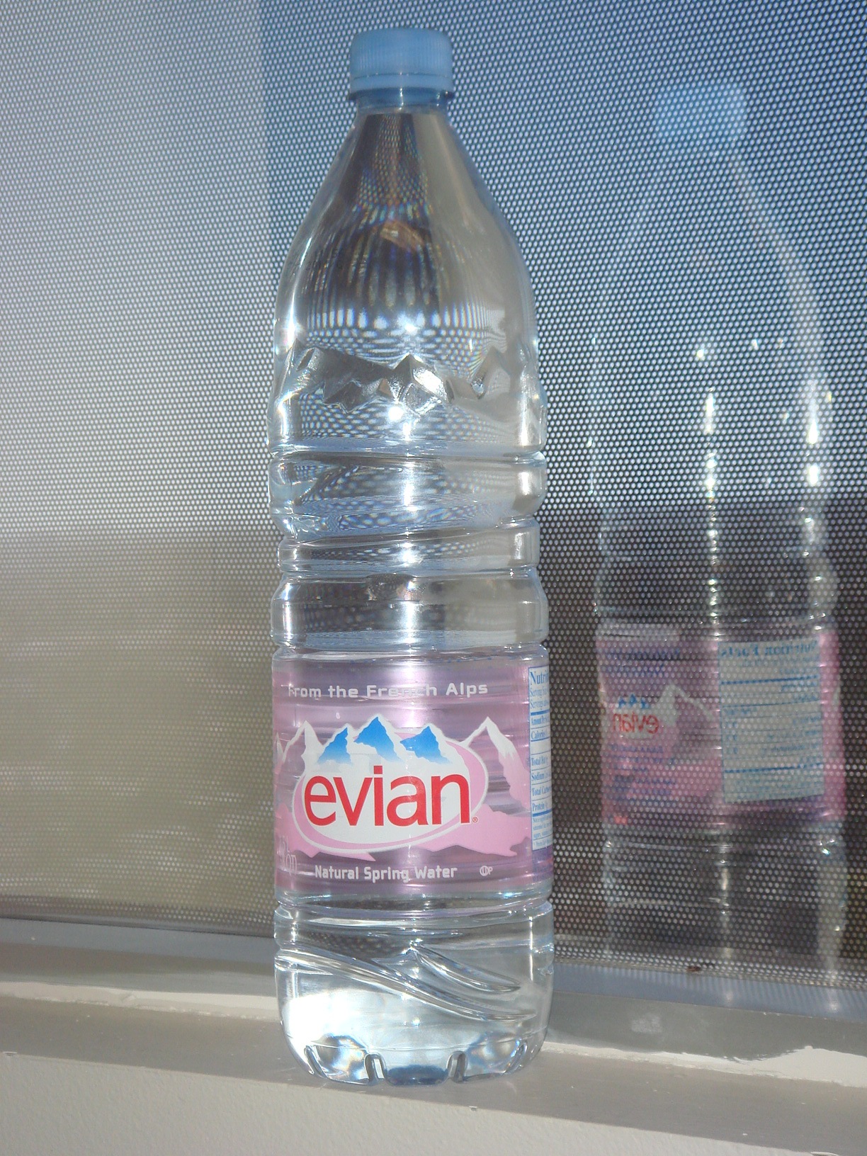 Bottled water - Wikipedia