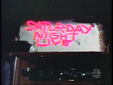 Saturday Night Live-дің он бірінші маусымының титулдық картасы.