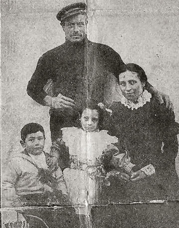 File:Thomas Crisp Family.jpg