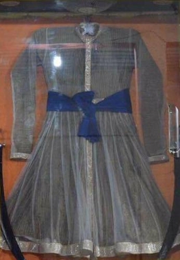 File:Preserved Sikh Chola.jpeg