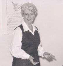 <span class="mw-page-title-main">Patricia W. Malone</span> Pioneer aviation instructor