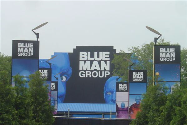 Blue Man Group (Universal Orlando) - Wikipedia