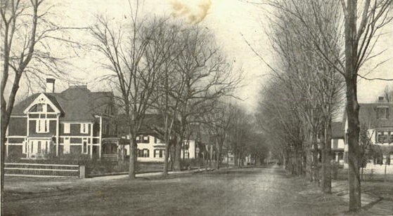 File:East Main Ayer MA.jpg