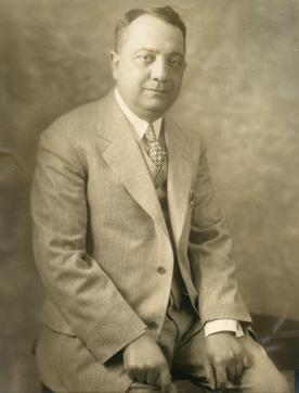 <span class="mw-page-title-main">Joseph E. Grosberg</span> American businessman (1883–1970)