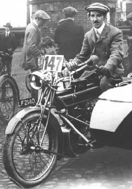 File:Charlie Collier sidecar ISDT 1913.png