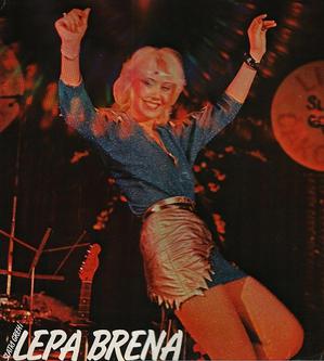 <i>Mile voli disko</i> 1982 studio album by Lepa Brena