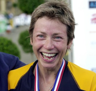 <span class="mw-page-title-main">Jane Tomlinson</span> Deceased charity sporting fundraiser