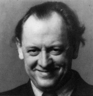 File:Schwitters.jpg