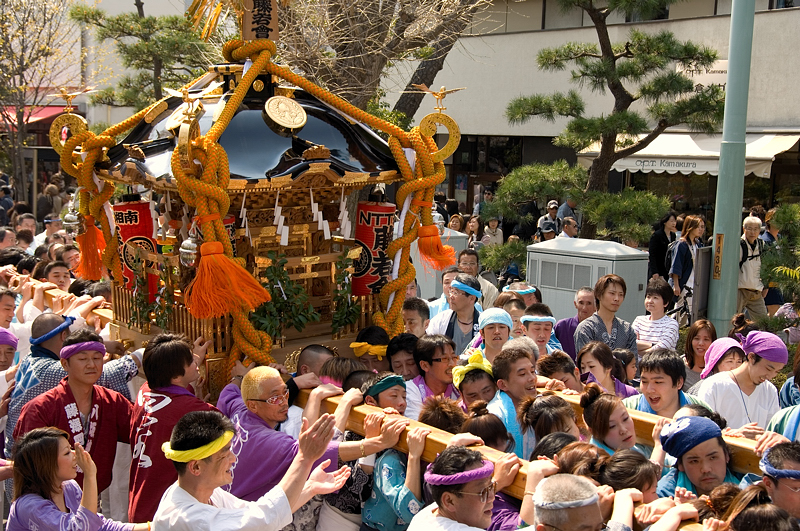 Mikoshi1