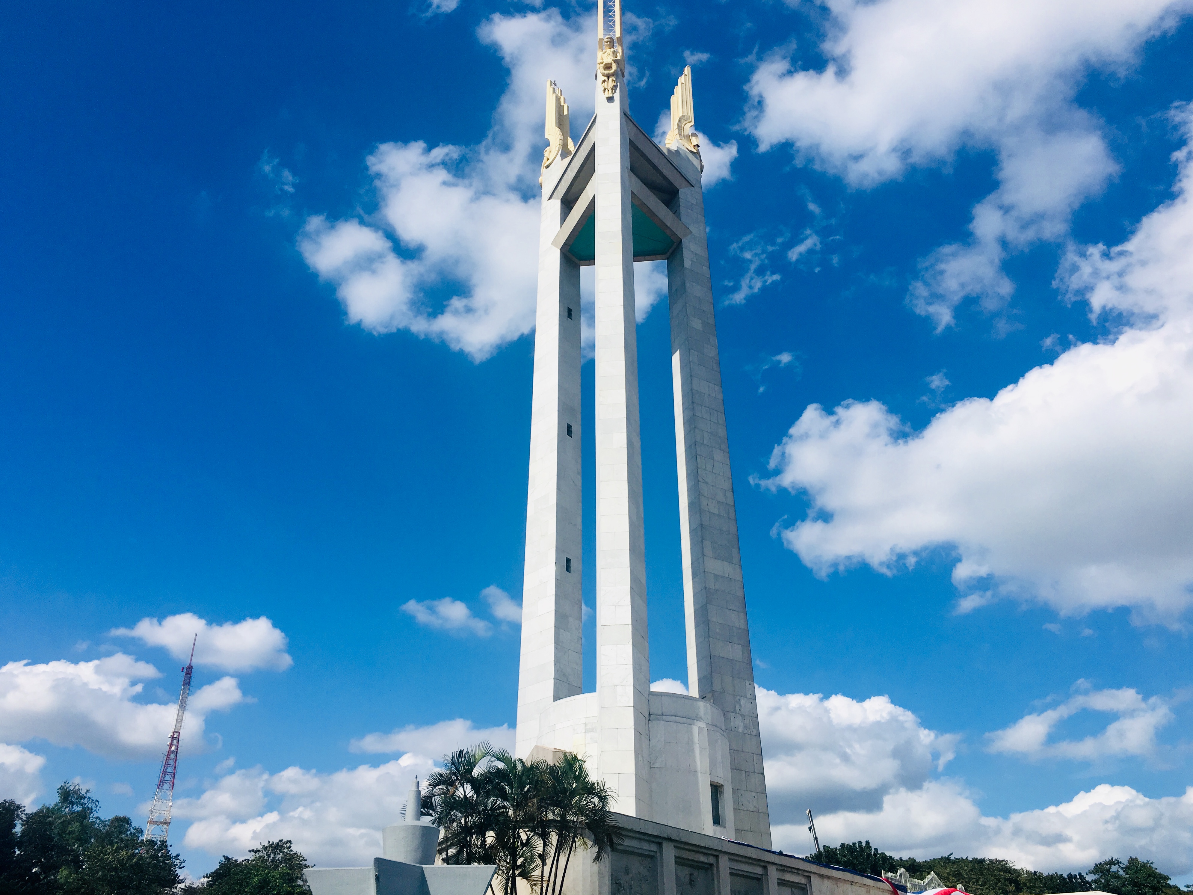 <span class="mw-page-title-main">Quezon Memorial Shrine</span> Monument and national shrine in Quezon City, Philippines