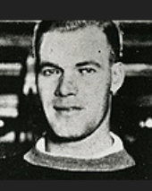 Alphonse Lacroix hokejový brankář.png