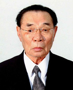 File:Kim Chol-man.jpg