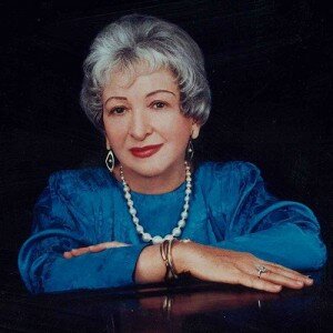 File:Photo of Dorothy Taubman.jpg