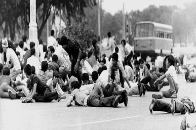 File:1973 thai students uprising taking cover.jpg